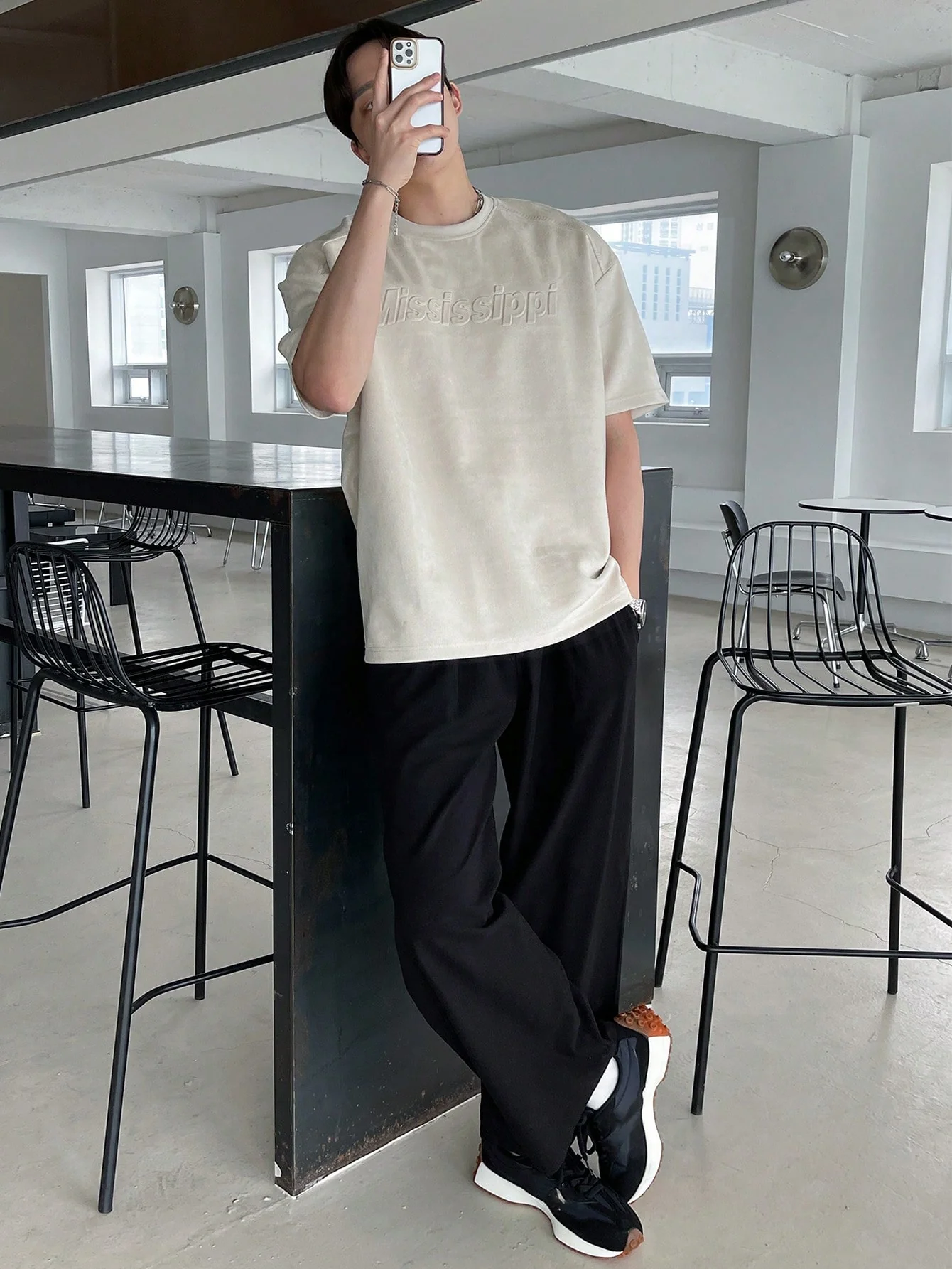 DAZY Men Letter Graphic Drop Shoulder Tee - Image 7