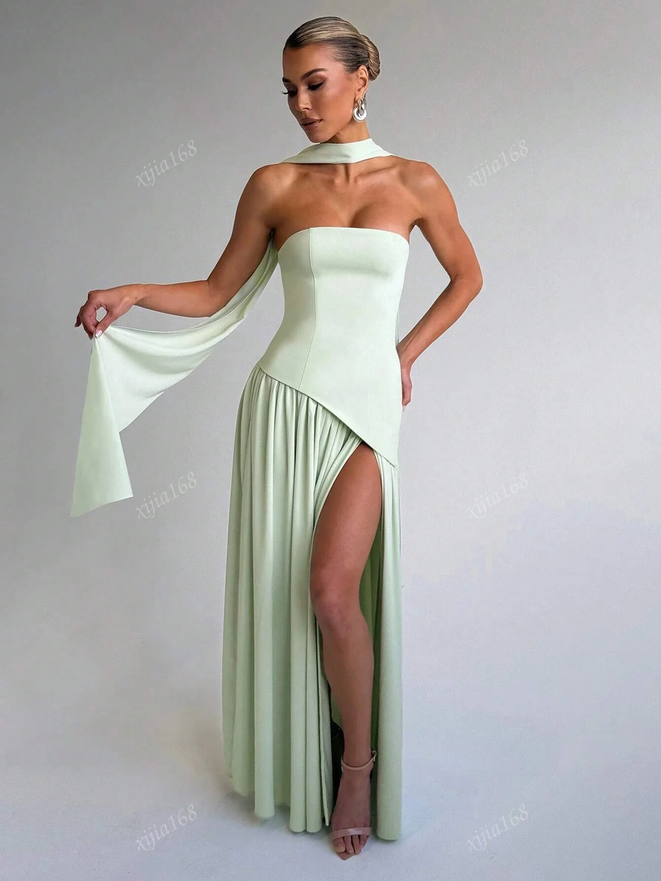 Elegant Sexy Strapless High Slit Flowy Evening Dress - Image 10