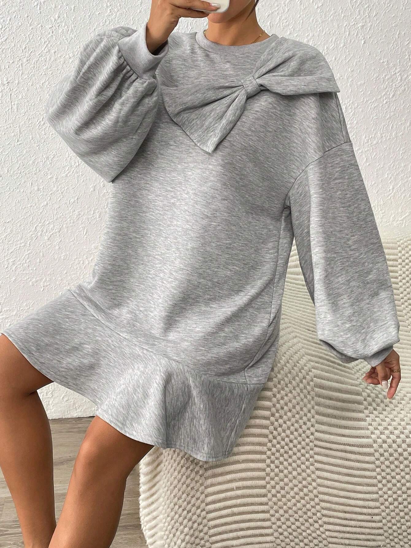Essnce Women's Gray Loose Casual Sweatshirt Dress, Oversized Three-Dimensional Bow Decoration, Loose - Image 4