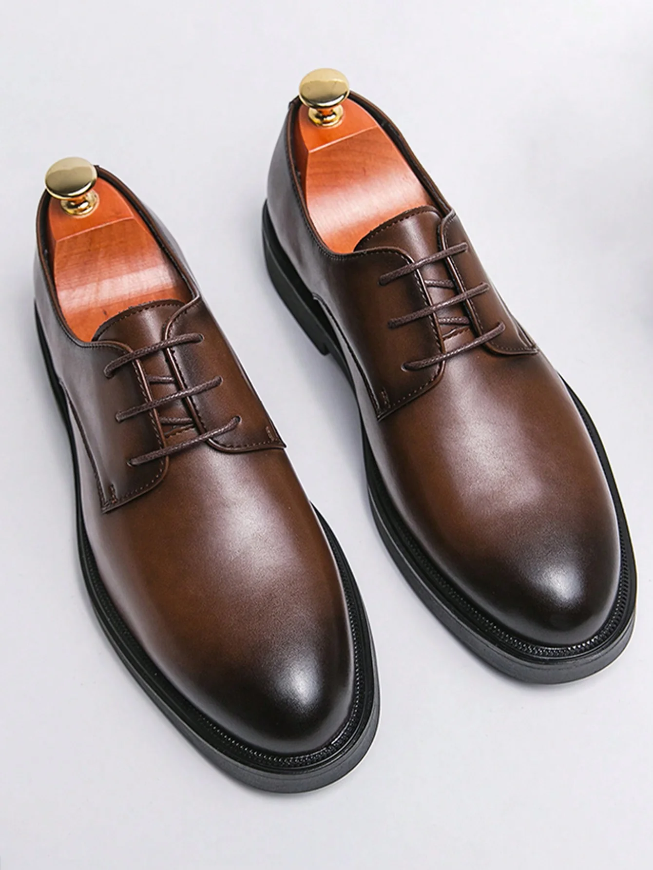 Fashionable & Minimalist Business Men's Oxford Leather Lace-Up Round Toe Dress Shoes - Image 6