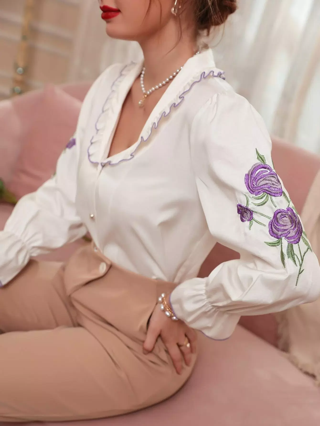 Floral Embroidery Contrast Binding Frilled Shawl Collar Flounce Sleeve Blouse - Image 3