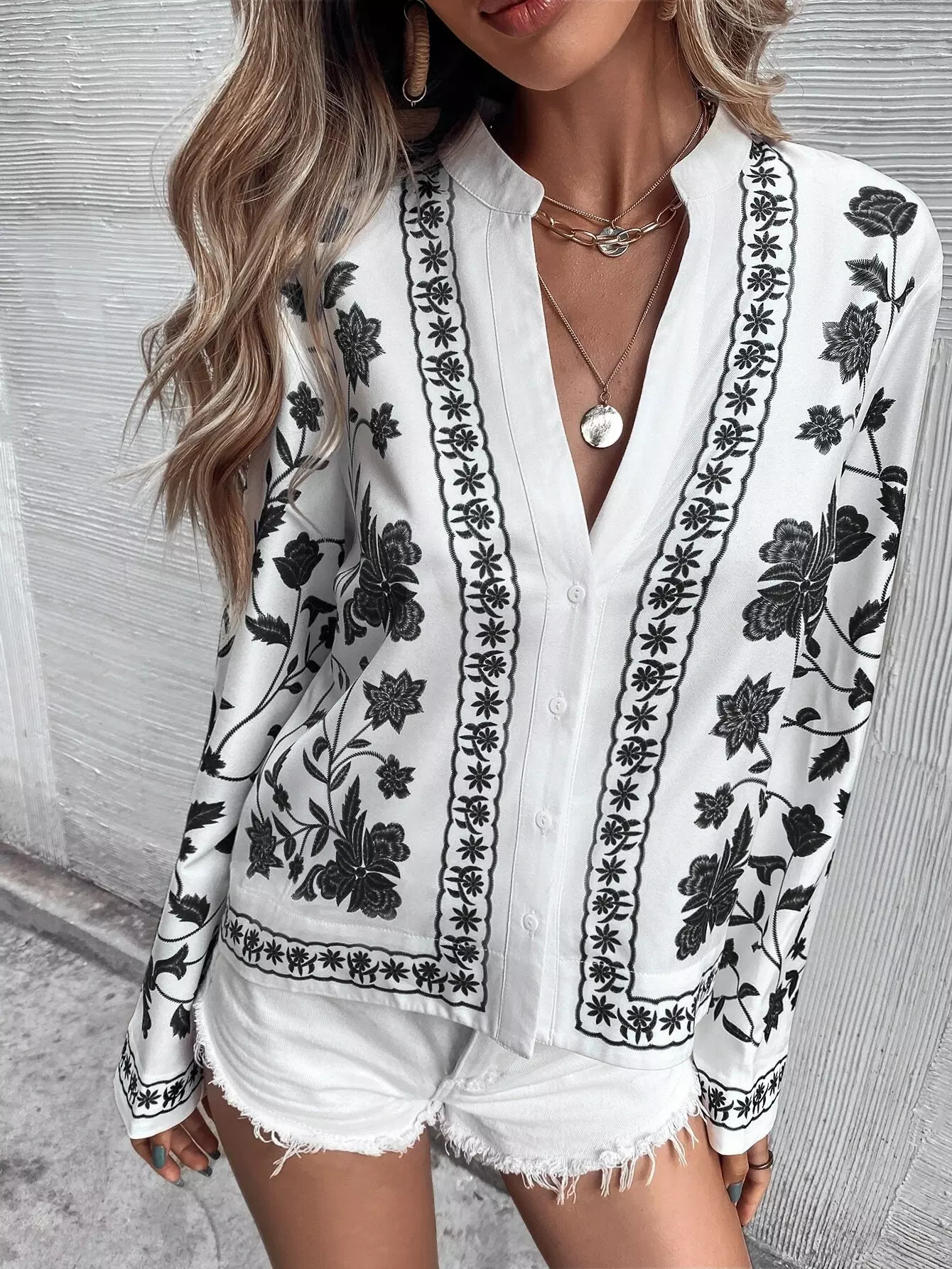 Floral Print Button Front Blouse - Image 4