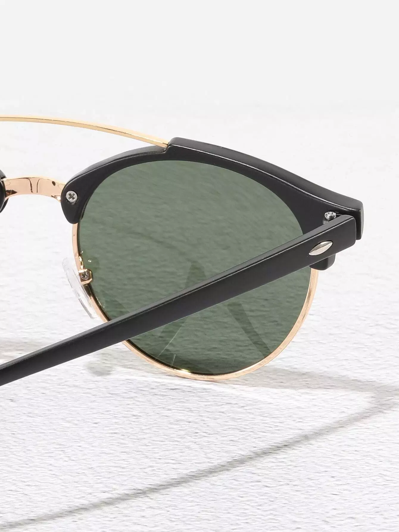 Men Metal Frame Sunglasses - Image 6