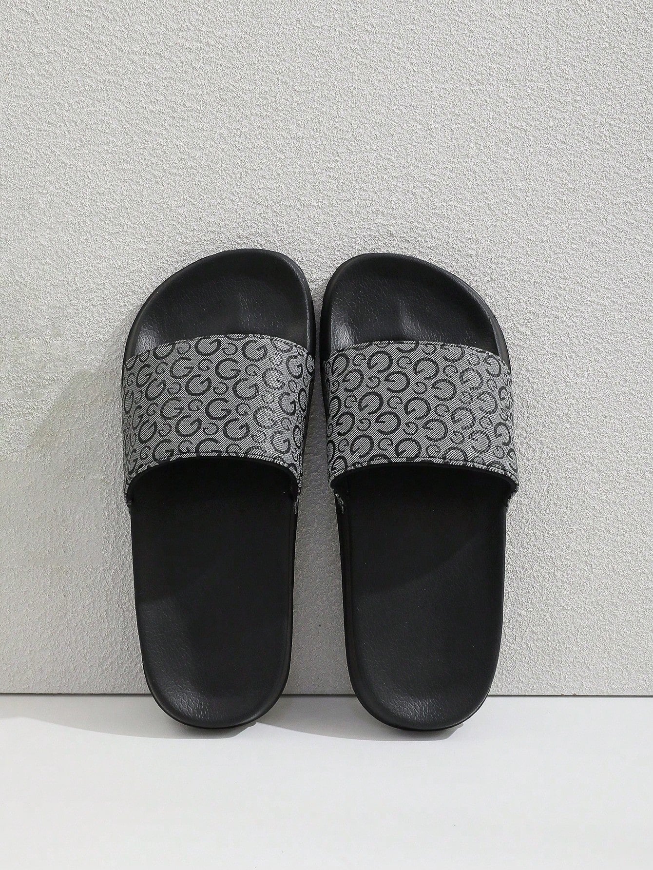 Men's Casual Slippers - Image 4