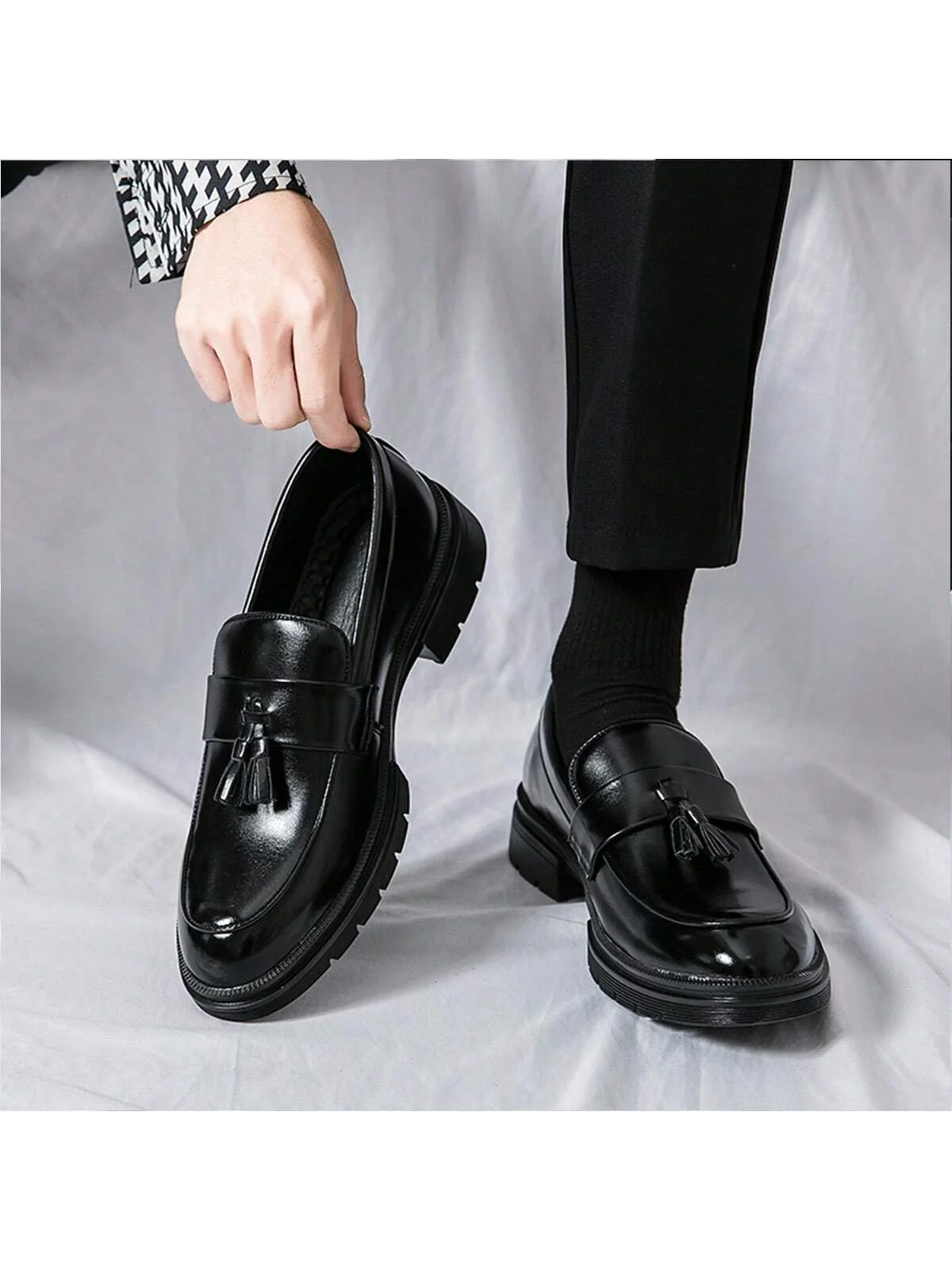 Men's Thick-bottomed Loafers - Image 3