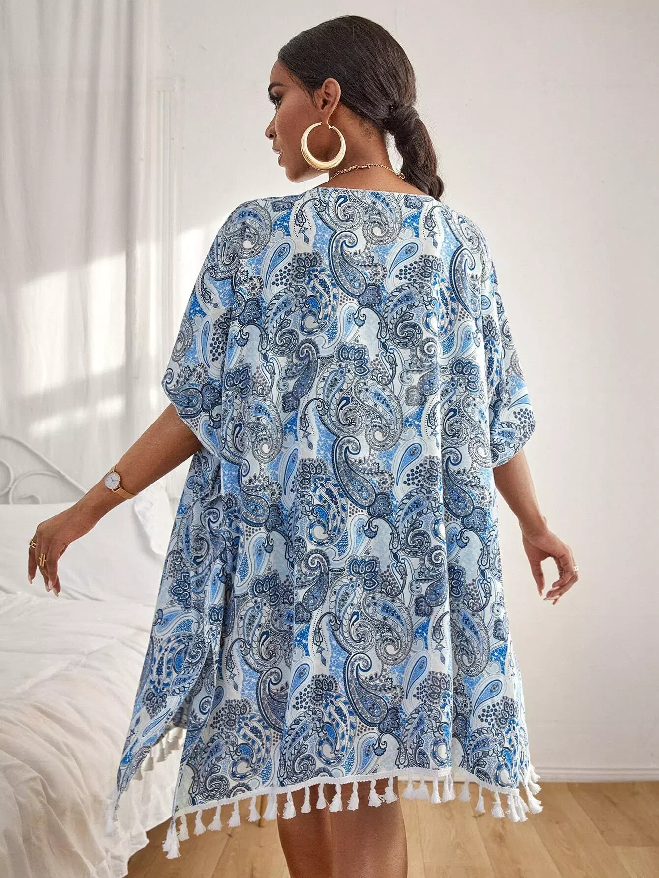 Paisley Print Tassel Kimono - Image 3