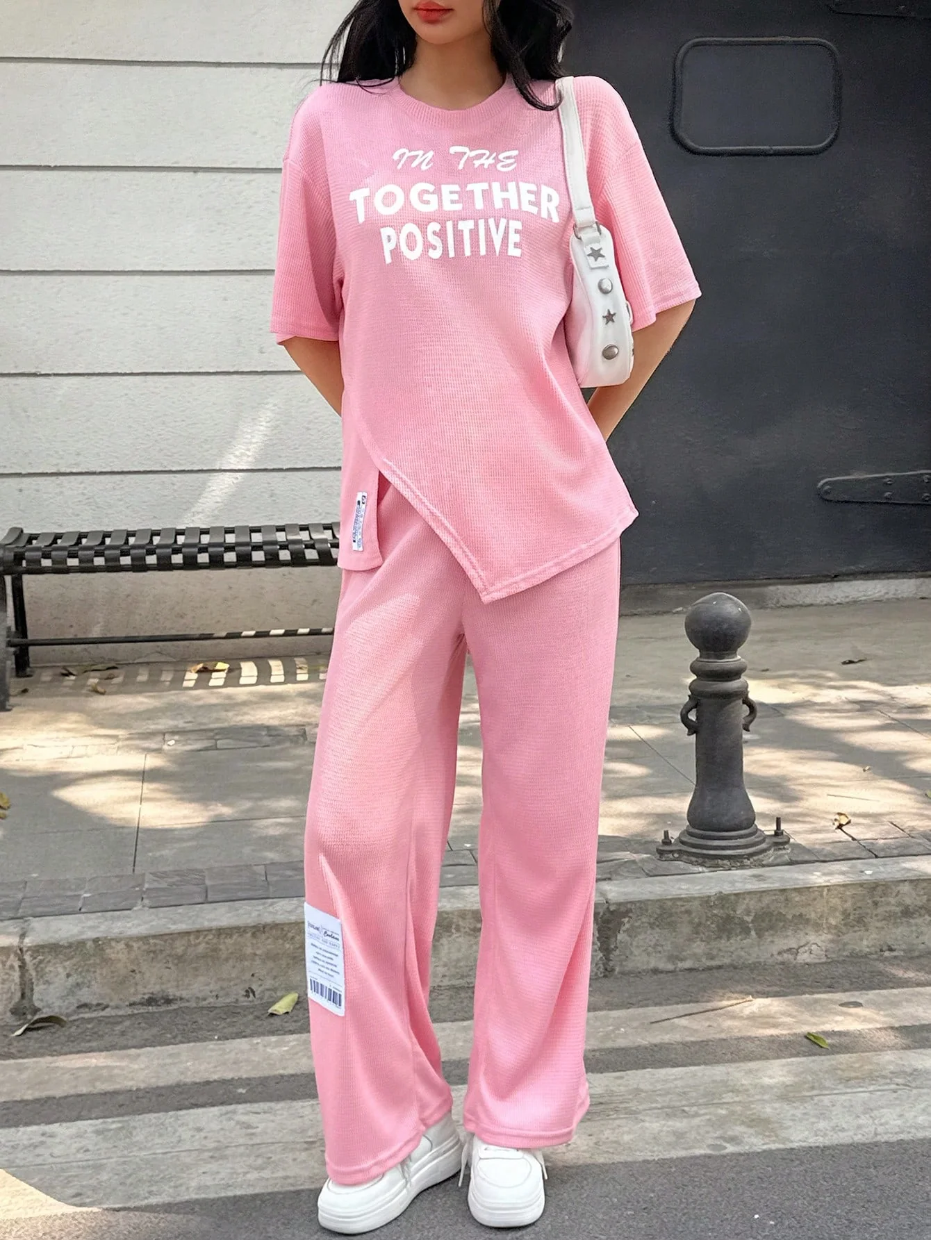 SHEIN Explorewe 2pcs/Set Teenage Girls Casual Sports Loose Comfy Printed Embroidered Short Sleeve Outfit For Summer Casual Sports Commuting - Image 5