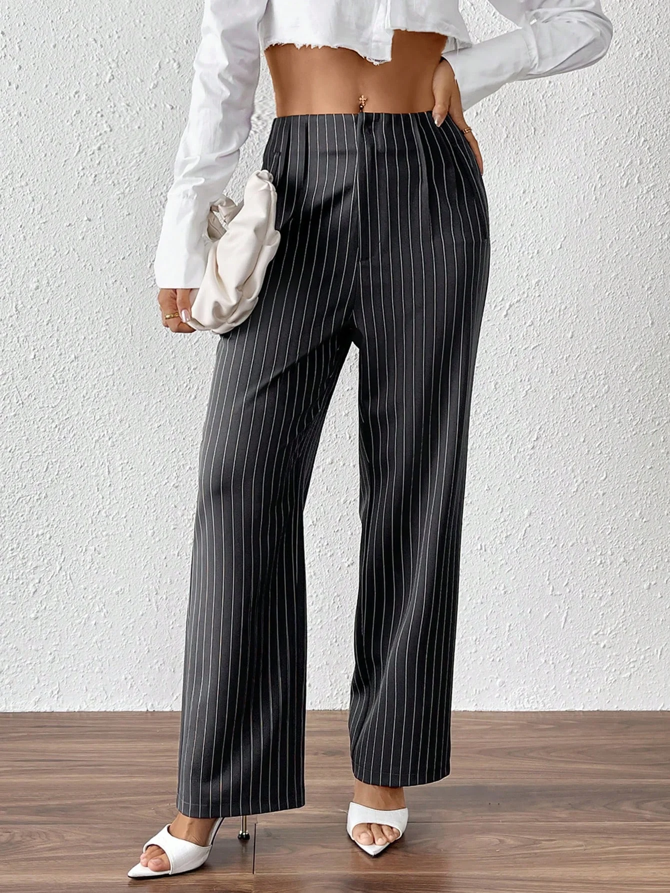 SHEIN PETITE Women's Striped Straight-Leg Loose Casual/Work Pants - Image 3