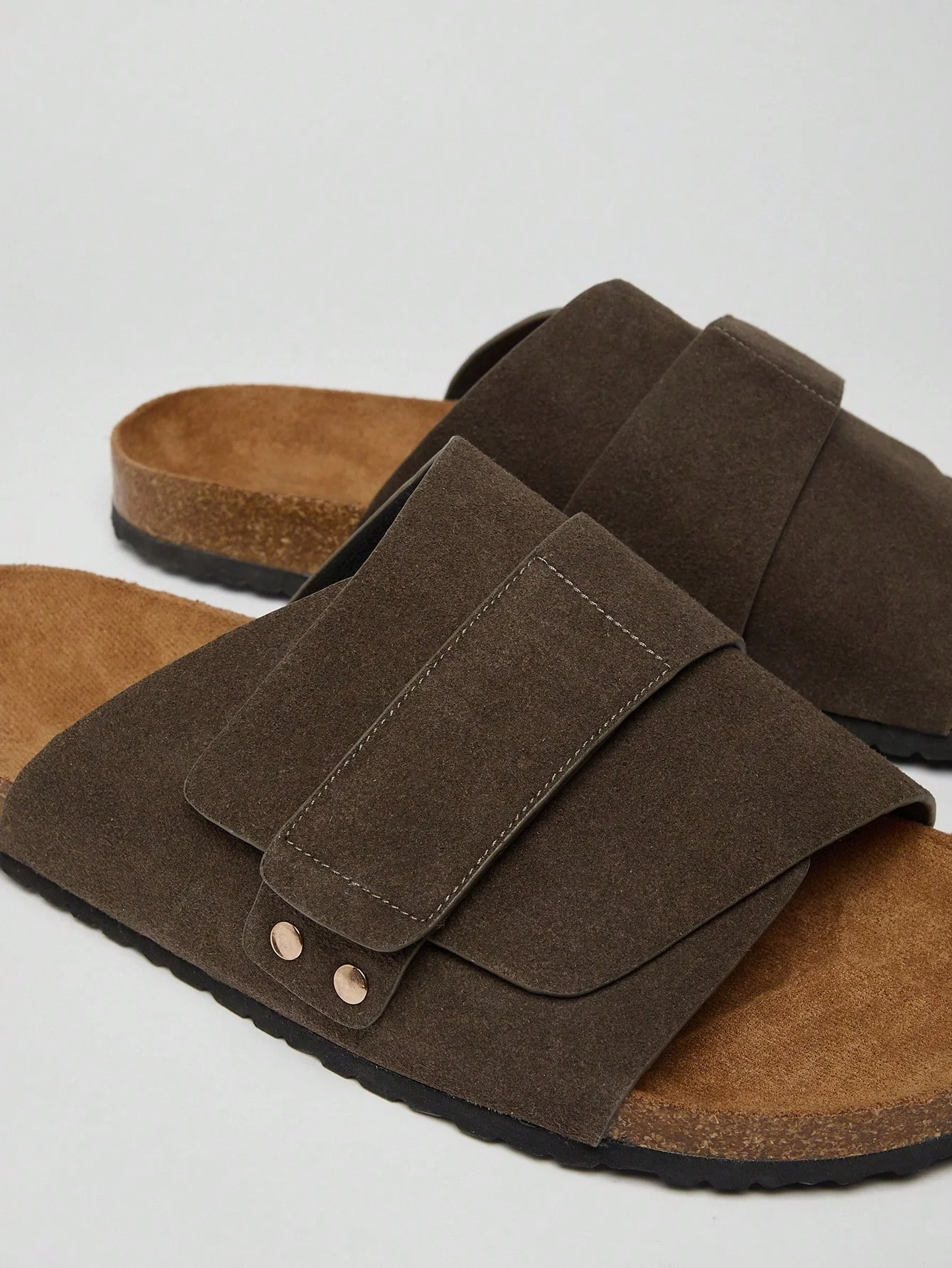SHUZIA Men's Comfortable Arch Support Adjustable Strap Cork Footbed Sandals - Image 5