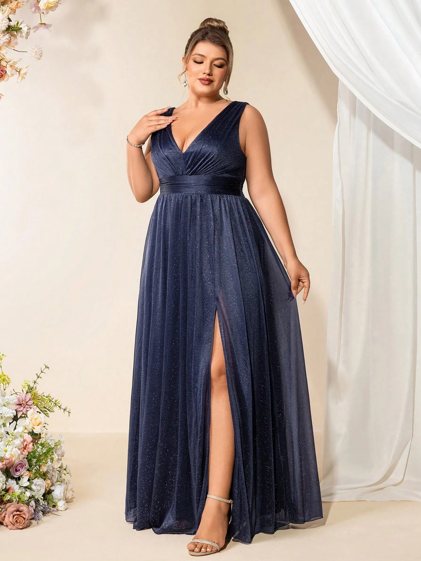 Summer Plus Size Elegant Chiffon V Neck Sleeveless Bridesmaid Dresses For Women - Image 5