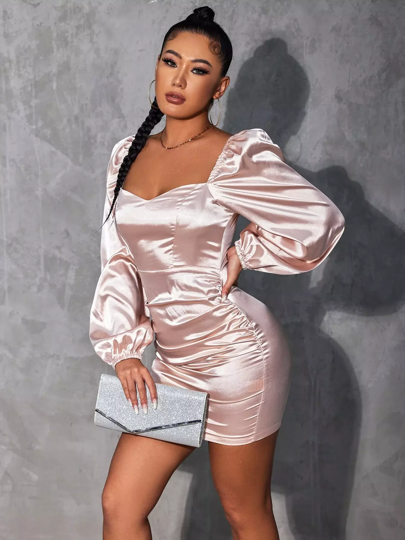 Sweetheart Neck Satin Bodycon Dress - Image 3