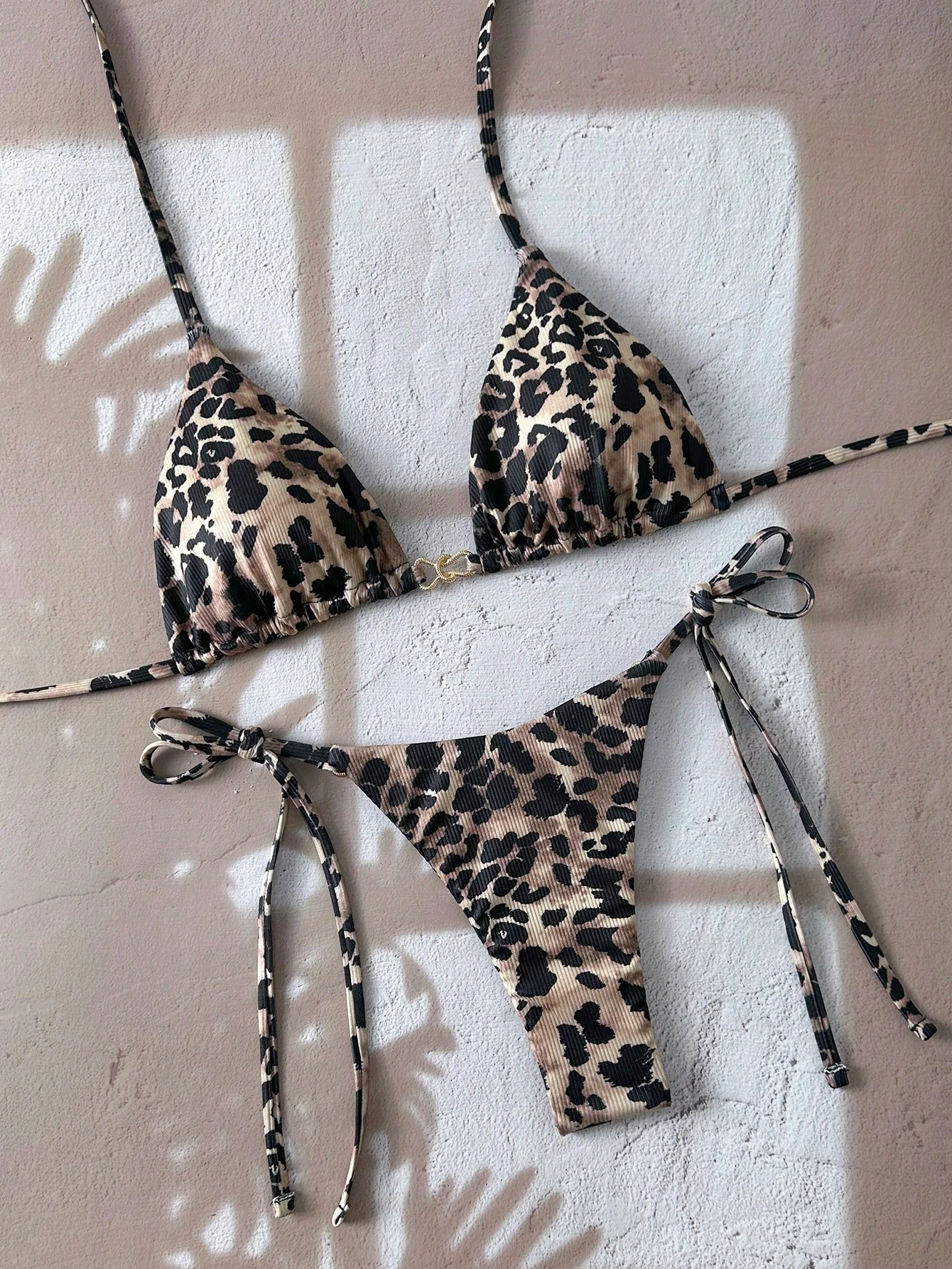 Swim Vcay 2pcs/Set Women's Beach Vacation Leopard Print Random Floral Gold Accent Halter Top And Side - Image 4