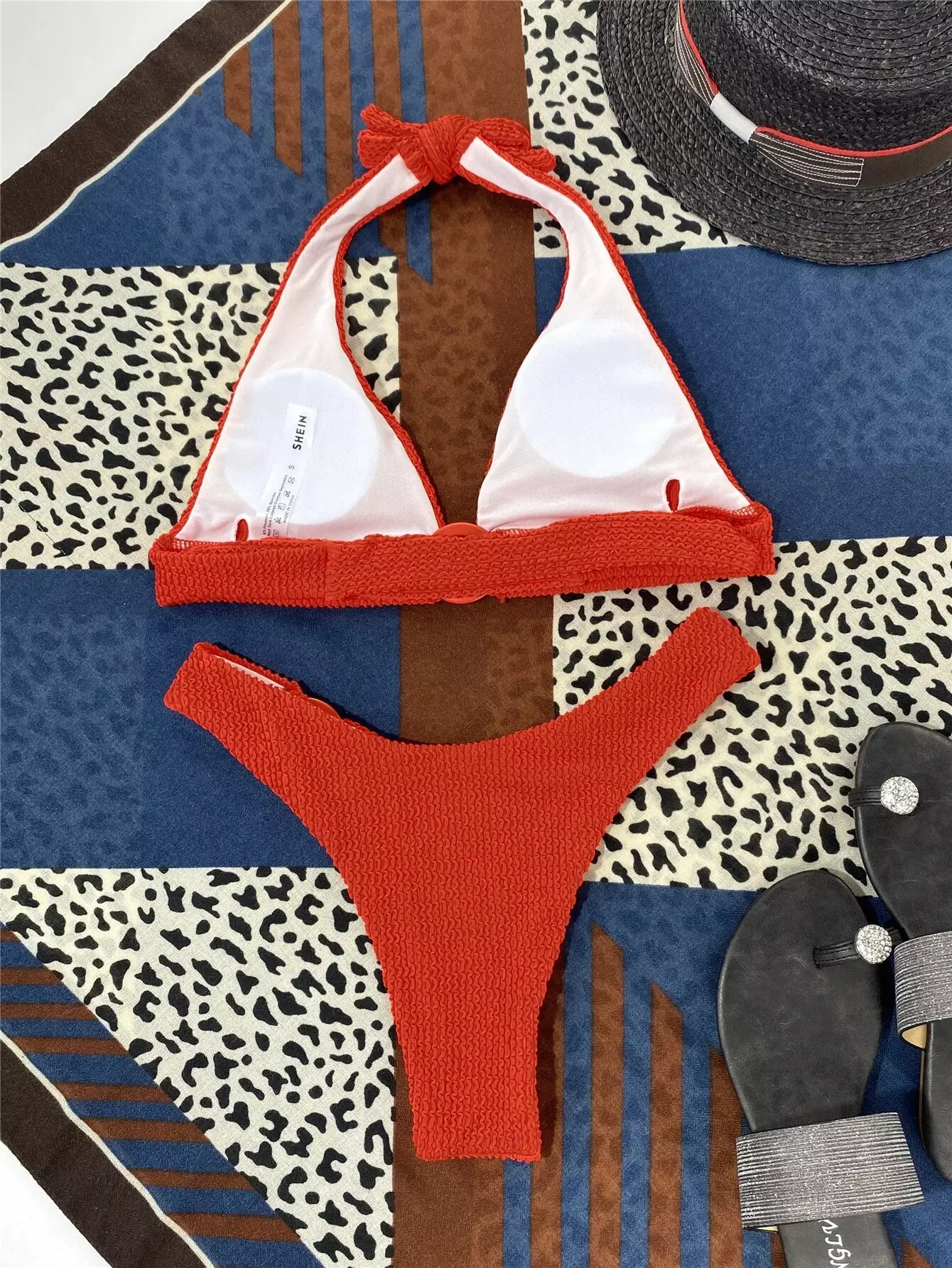 Textured Ring Linked Halter Bikini Swimsuit - Image 3