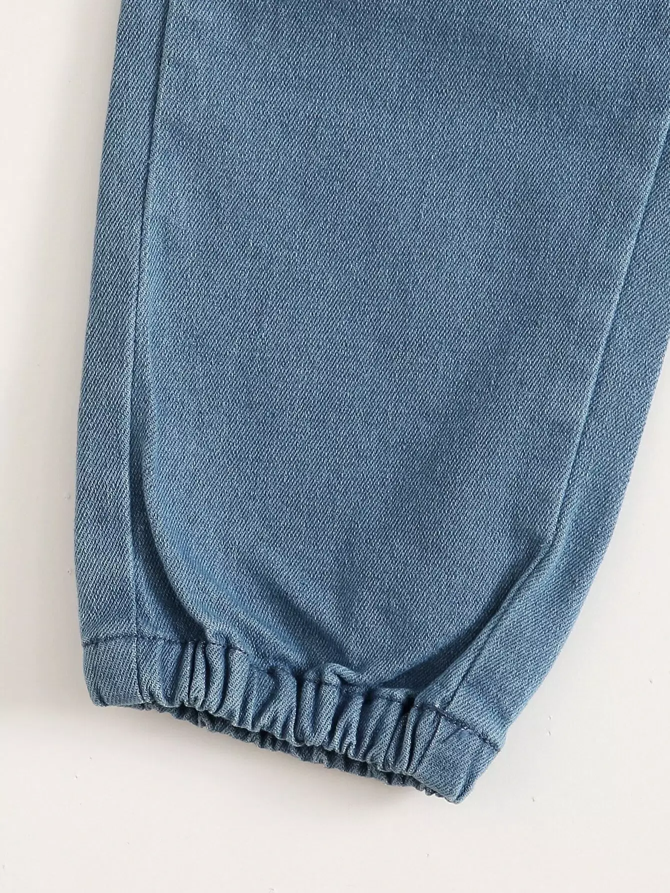 Toddler Girls Floral Embroidered Pocket Jeans - Image 3