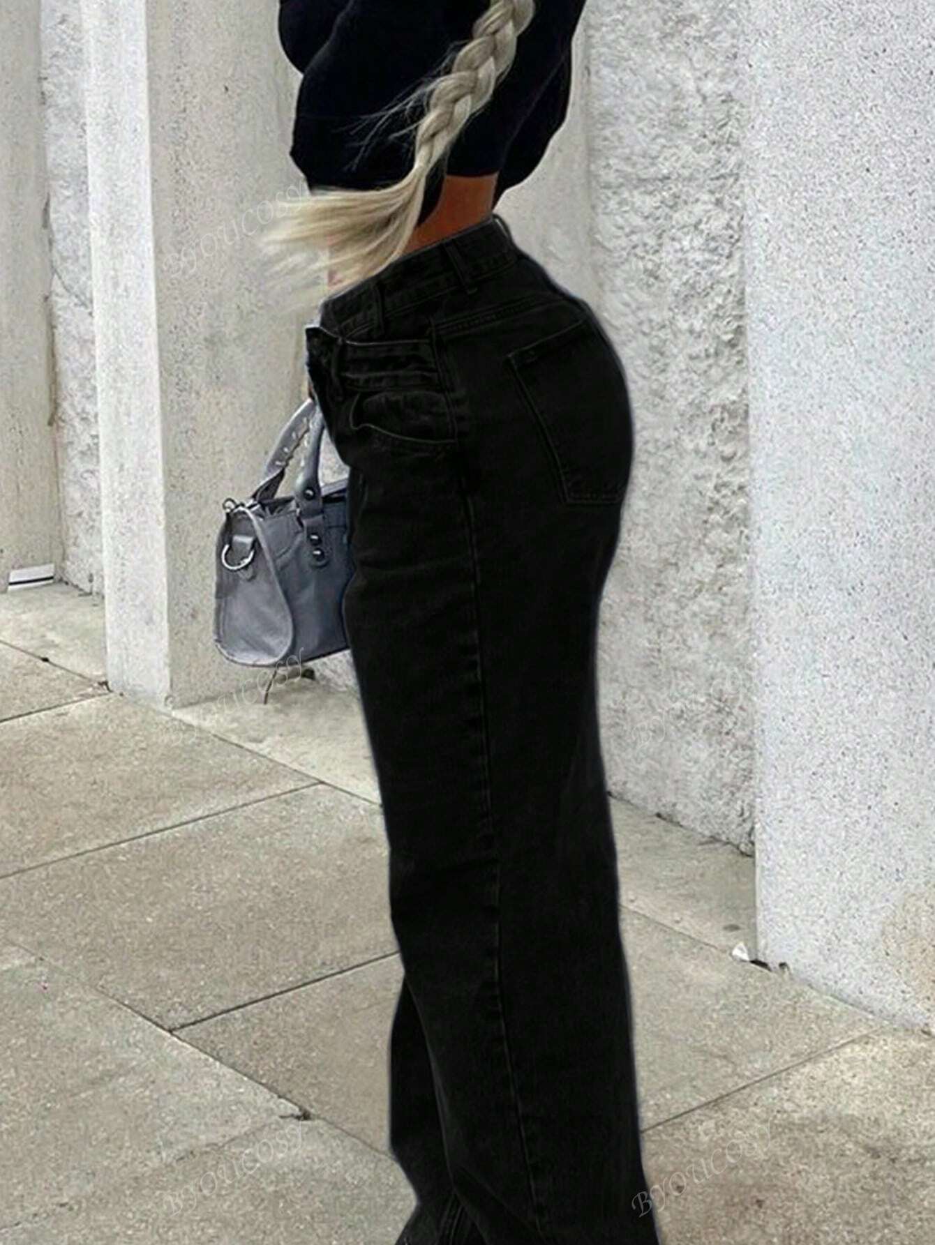 Women's Loose Tapered Waist Jeans - Image 4